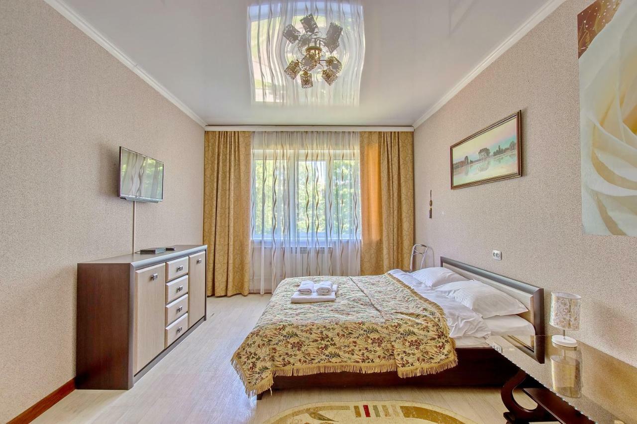 Cozy Apartment On Rozybakiev 145. Atakent الماتي المظهر الخارجي الصورة